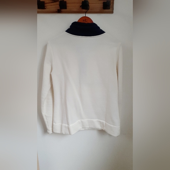 L.L.Bean Signature Organic Sweatshirt | Relaxed Fit - Picture 4 of 8